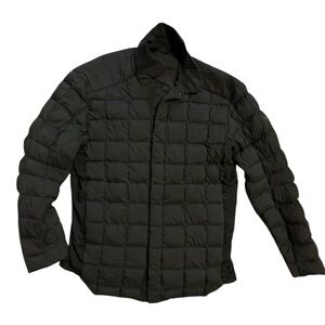 Arc'teryx Men's Black Quilted Puffer Jacket